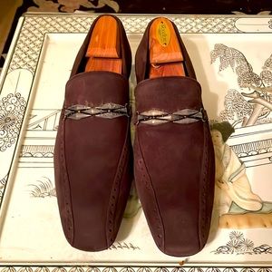 Size 9.5 butter soft high class shoes or sale